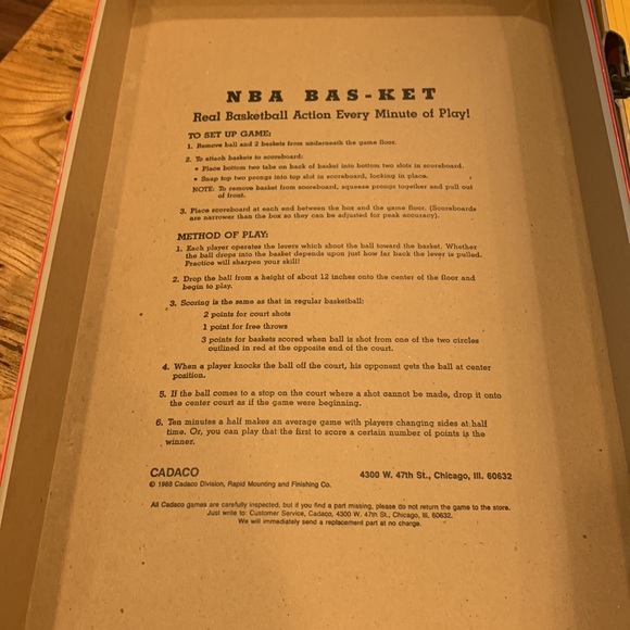 1988 NBA  Miniature Basketball GAME  - 1988 - Cadaco - Great Condition - Picture 3 of 14